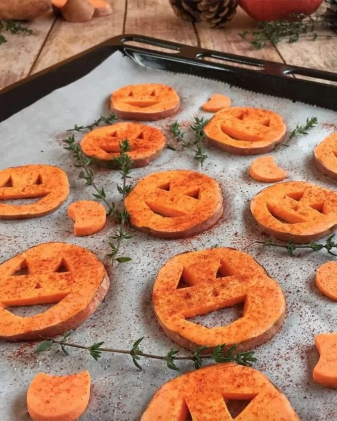37 recettes créatives pour Halloween incluant dips et plats faciles.