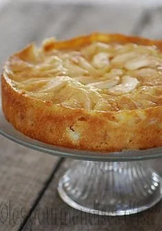 Gâteau aux pommes à la normande, dessert traditionnel et savoureux