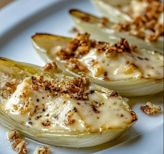 Gratin d'endives au Roquefort, plat crémeux et savoureux