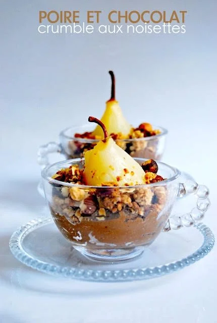Poire au chocolat avec crumble aux noisettes de Fetish Azur