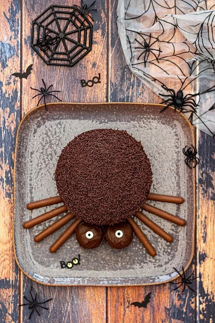 Gâteau araignée décoré pour Halloween d'Amandine Cooking